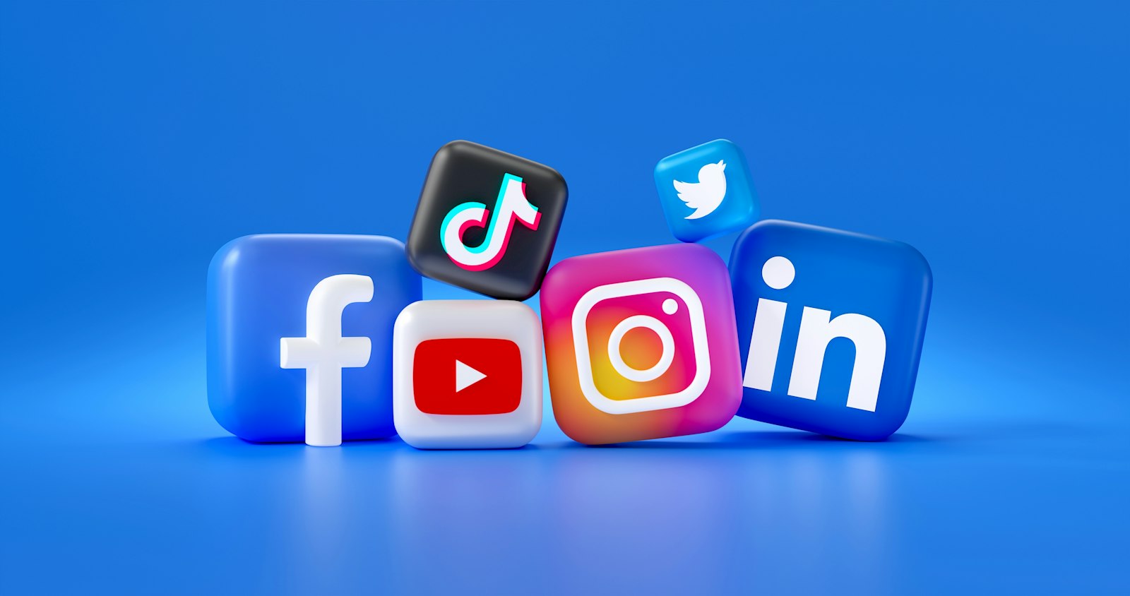 Social media platform logos used in social media marketing for Goa businesses